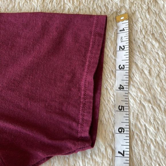 Gryffindor Short sleeve shirt size XL - Picture 16 of 16